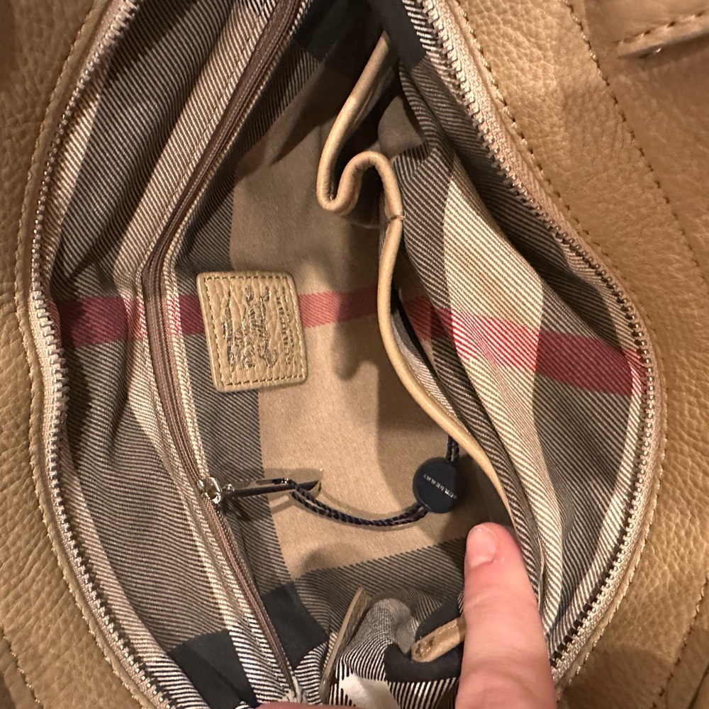 Burberry Tote - image 3